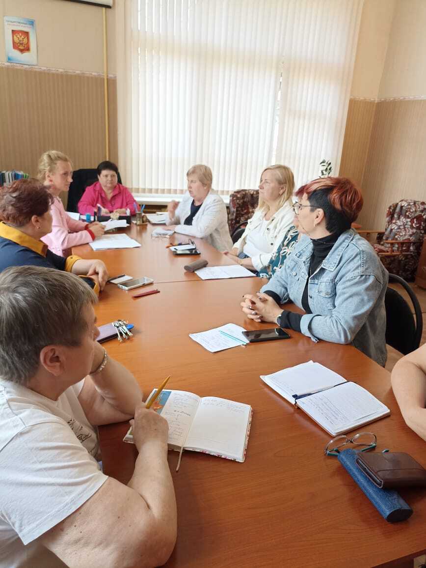 Движение Первых в Новосокольническом районе подвело итоги работы в учебном году.